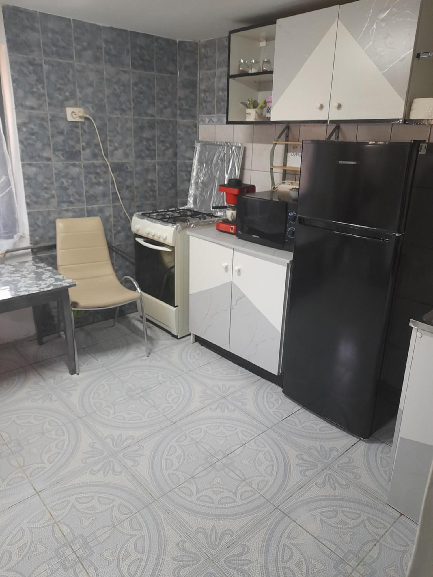 Apartmán Garsoniera Sic Zona Terapia Zona Linistita La Casa Cu Parcare Kluž Exteriér fotografie