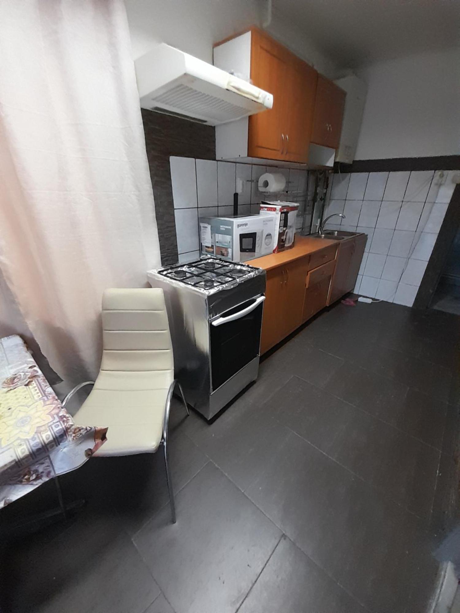 Apartmán Garsoniera Sic Zona Terapia Zona Linistita La Casa Cu Parcare Kluž Exteriér fotografie