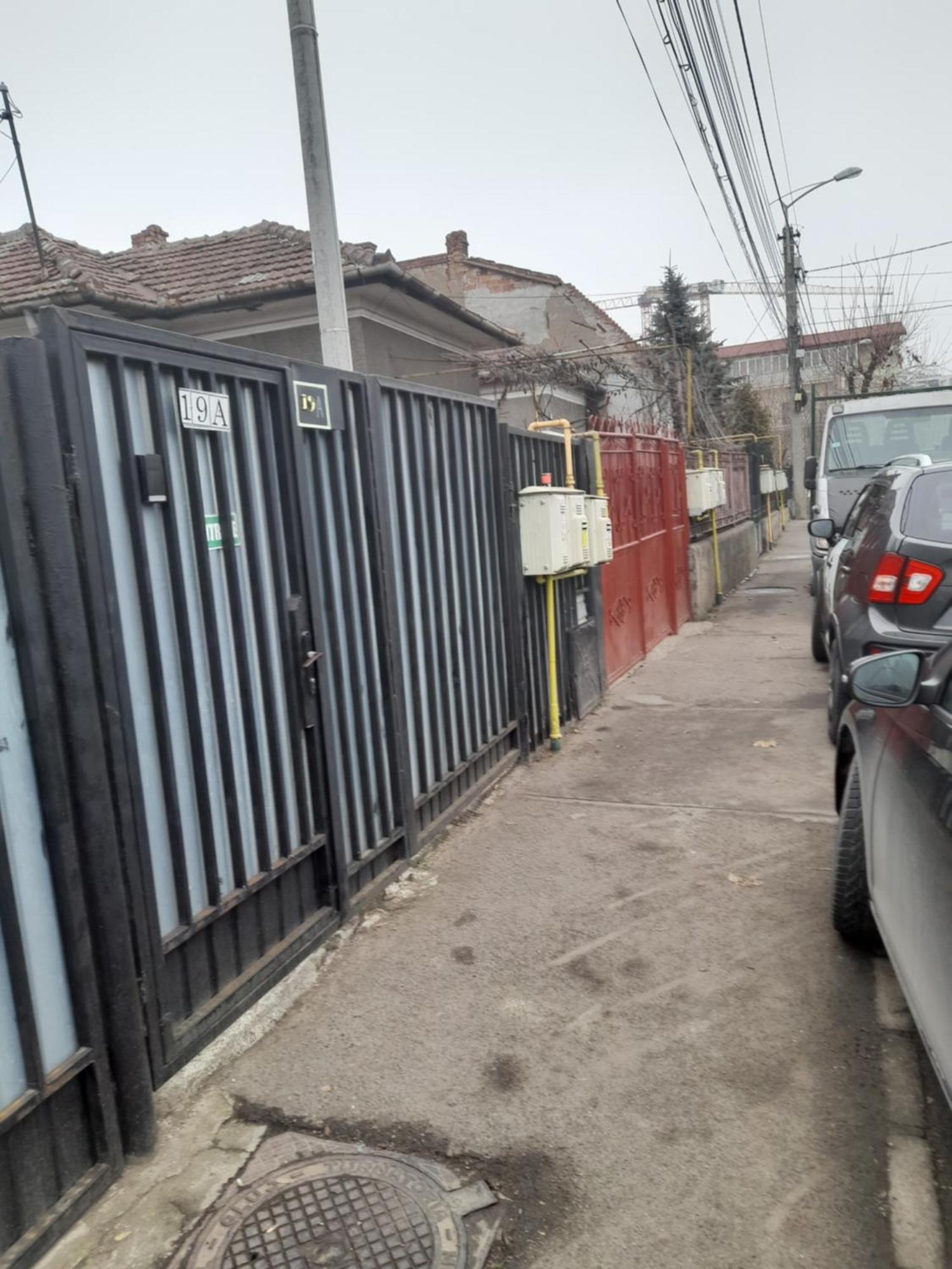 Apartmán Garsoniera Sic Zona Terapia Zona Linistita La Casa Cu Parcare Kluž Exteriér fotografie